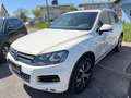 Volkswagen Touareg 3.0 V6 TDI BMT 4Motion Aut. Weiß - thumbnail 2