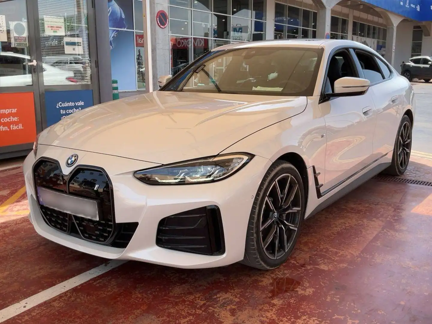 BMW i4 i4 eDrive40 Gran Coupe M Sport Weiß - 1