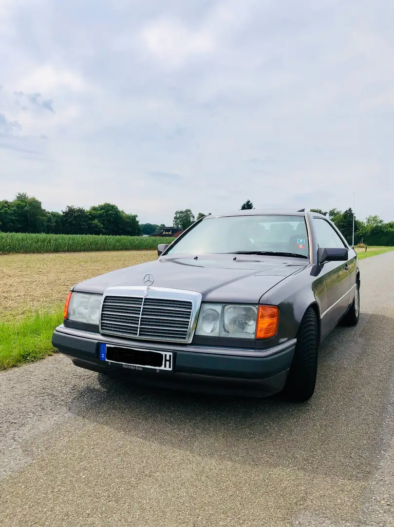 Mercedes-Benz CE 230 H-Zulassung, 5-Gang, TÜV 10/2026 - 1