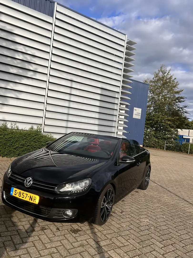 Volkswagen Golf Cabriolet 1.4 TSI Highline Zwart - 1