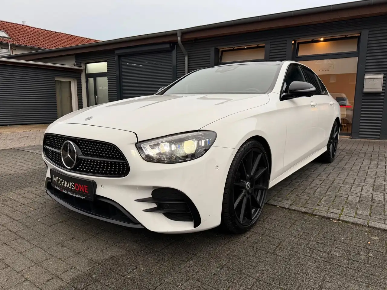 Mercedes-Benz E 220