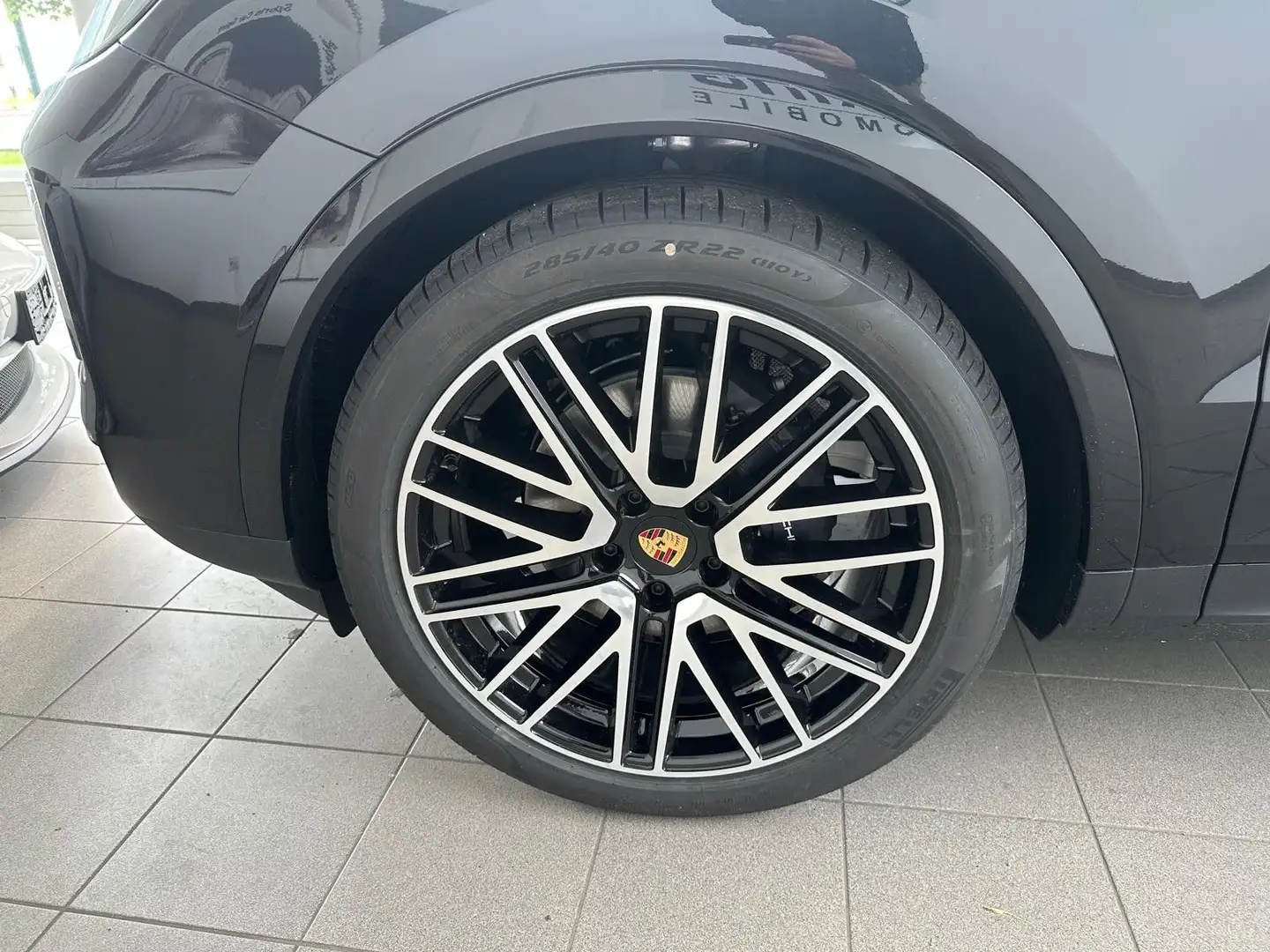 Porsche Cayenne V6/sw-sw/Pan/Priv/8W/22 crna - 2