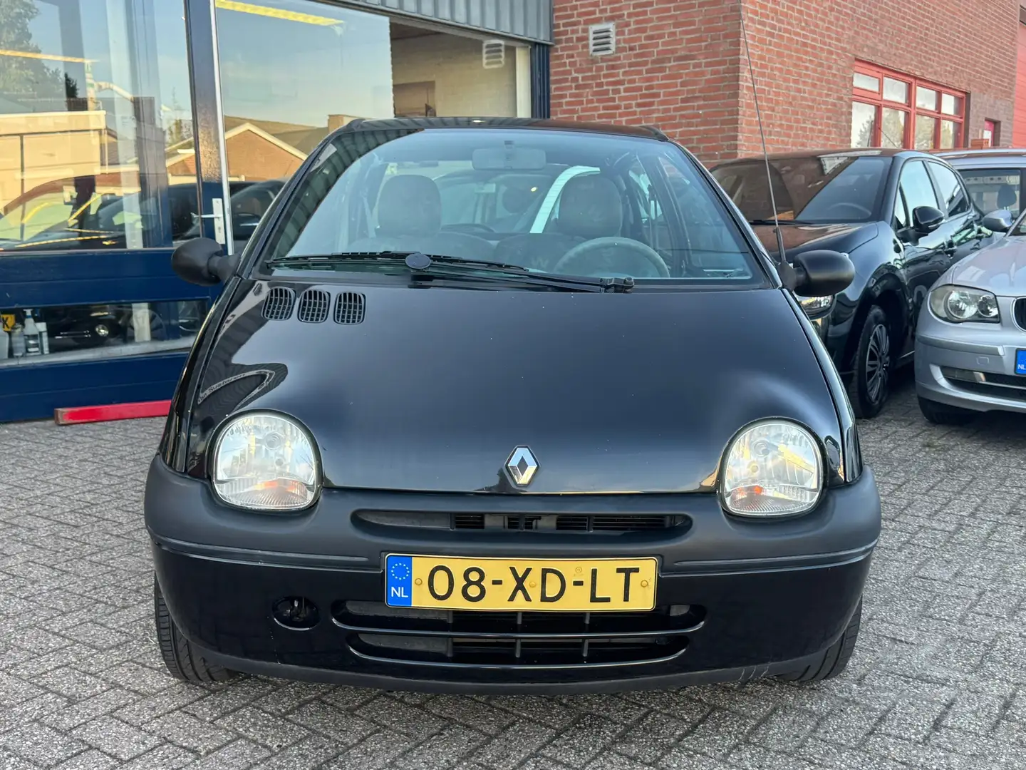 Renault Twingo 1.2 Authentique! NAP! 1e eigenaar! Airco l Elek pa Noir - 2