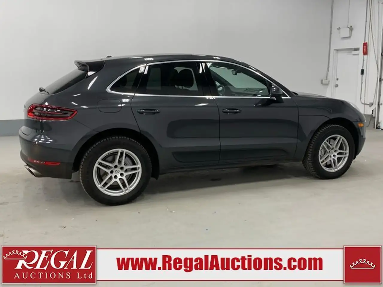 Porsche Macan снимка Porsche Macan