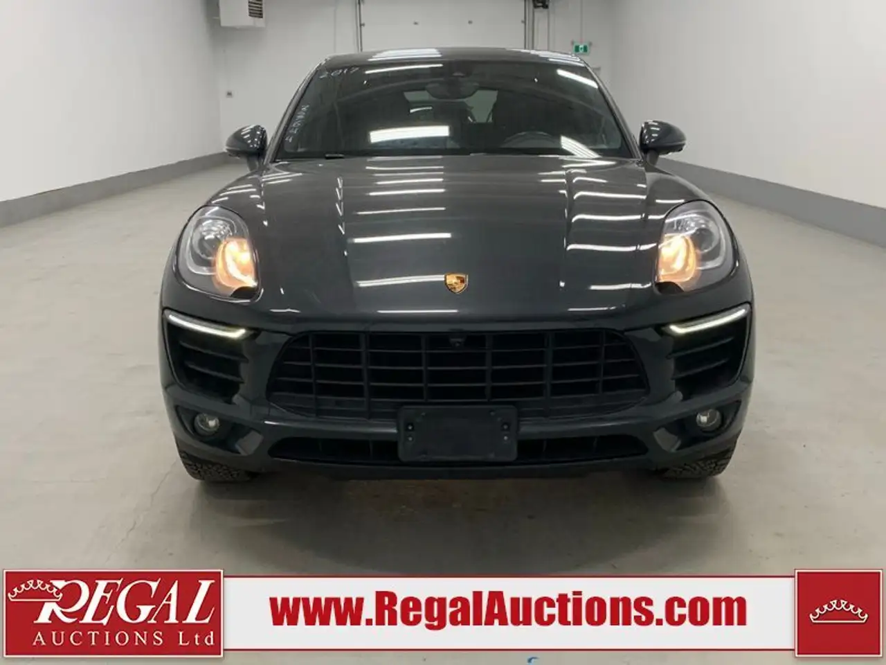 Porsche Macan снимка Porsche Macan
