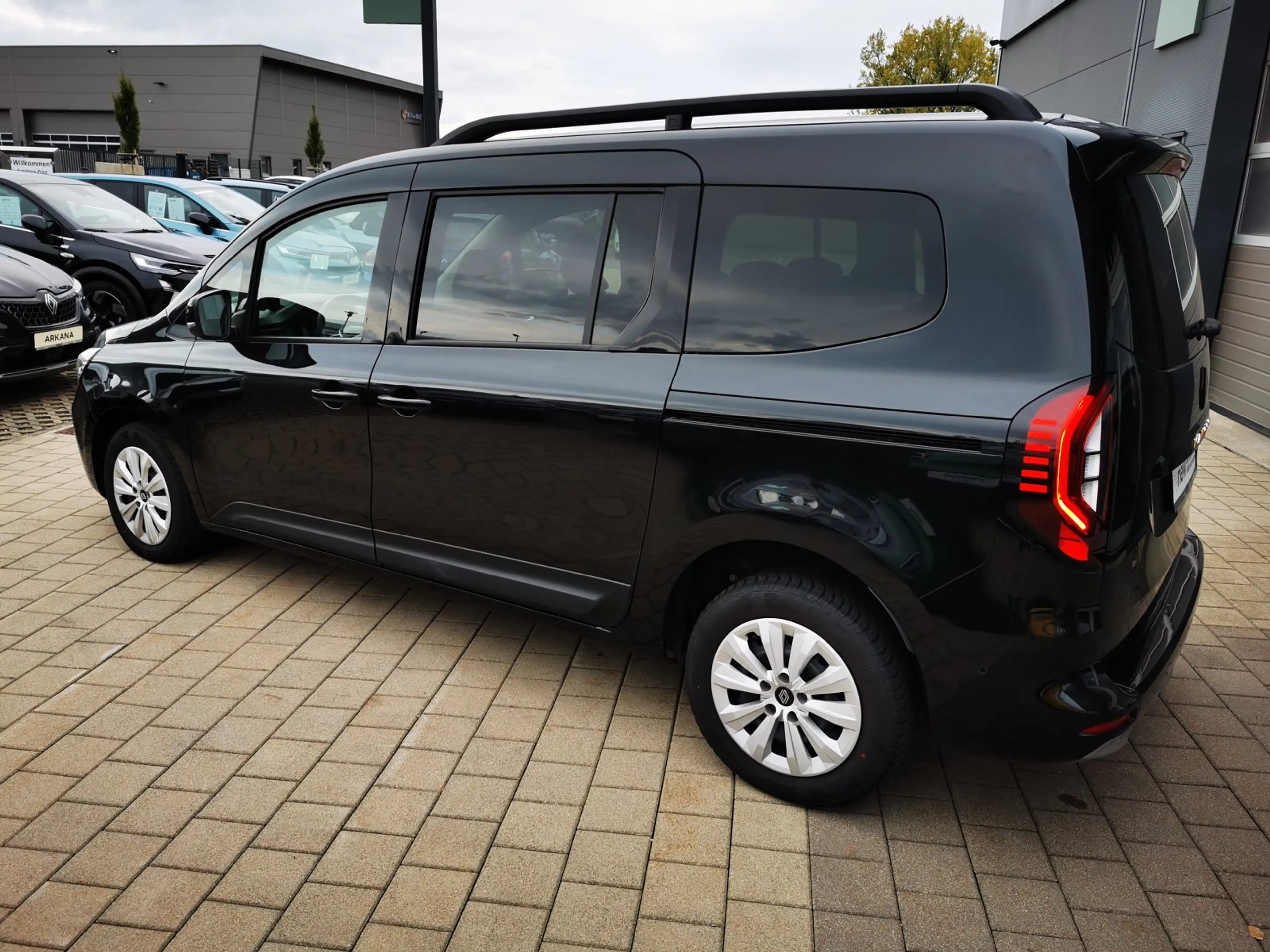 Renault Kangoo III 1.3 TCe130 Grand Techno (EURO 6e) 1.3 TCe130 E — photo 6