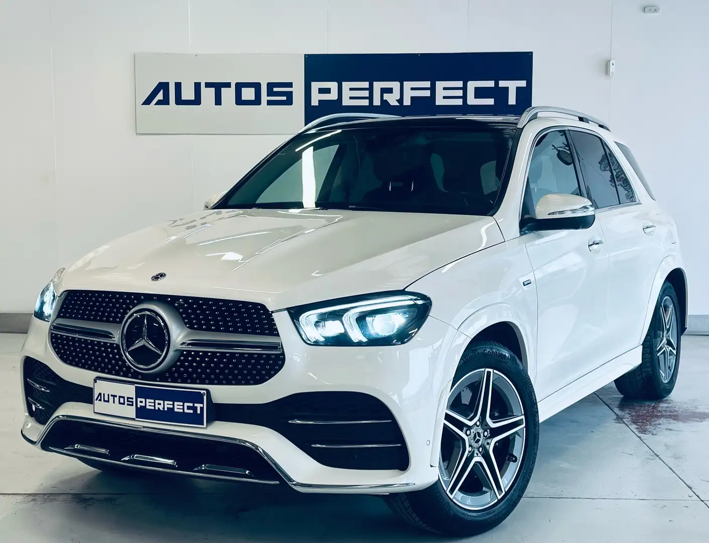 Mercedes-Benz GLE 350 De 4-Matic AMG LINE TOIT PANO SIEGE VENTILE FULL Blanc - 1