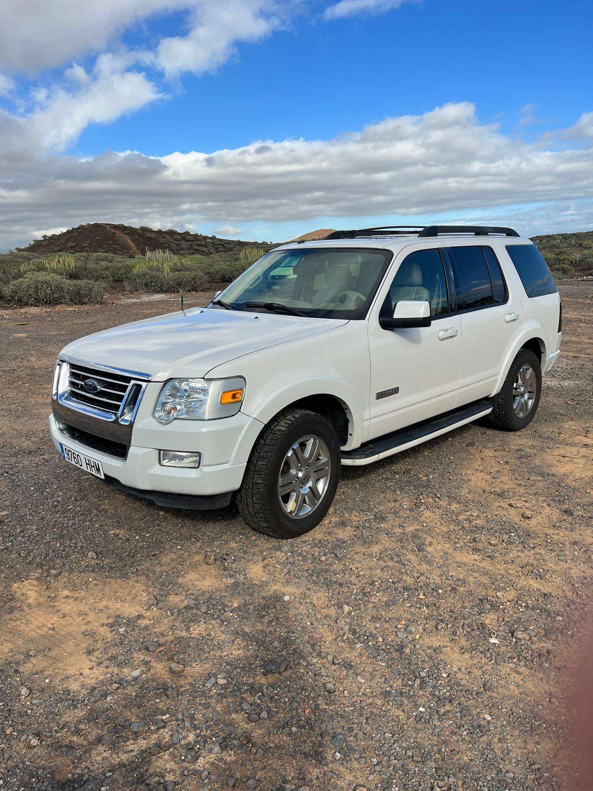 Ford Explorer Explorer XLT 4x4 Aut. - foto 1