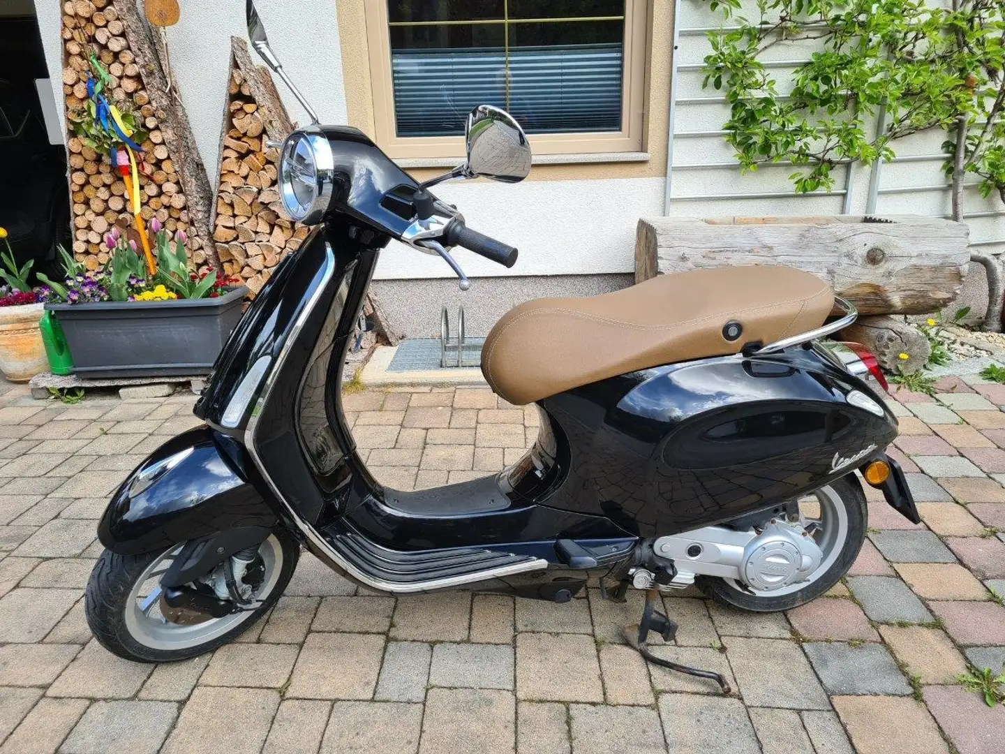 Vespa Primavera 50 Schwarz - 2