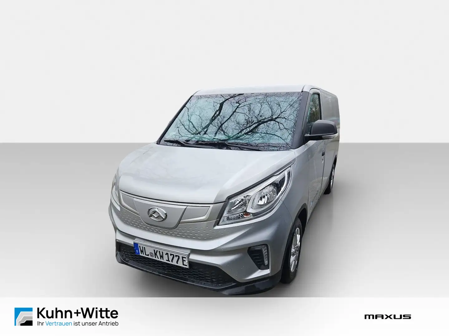 Maxus eDeliver 3 eDeliver 3 50kWh kurz *LED*RFK*Klima*Tempomat* Серебристый - 1