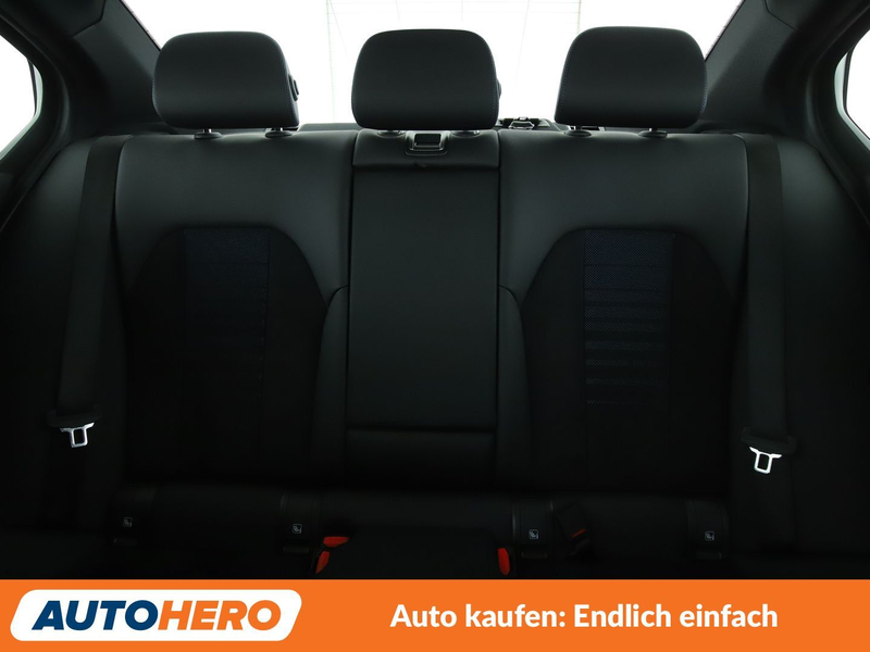 BMW 320 320d Mild-Hybrid M Sport — photo 15