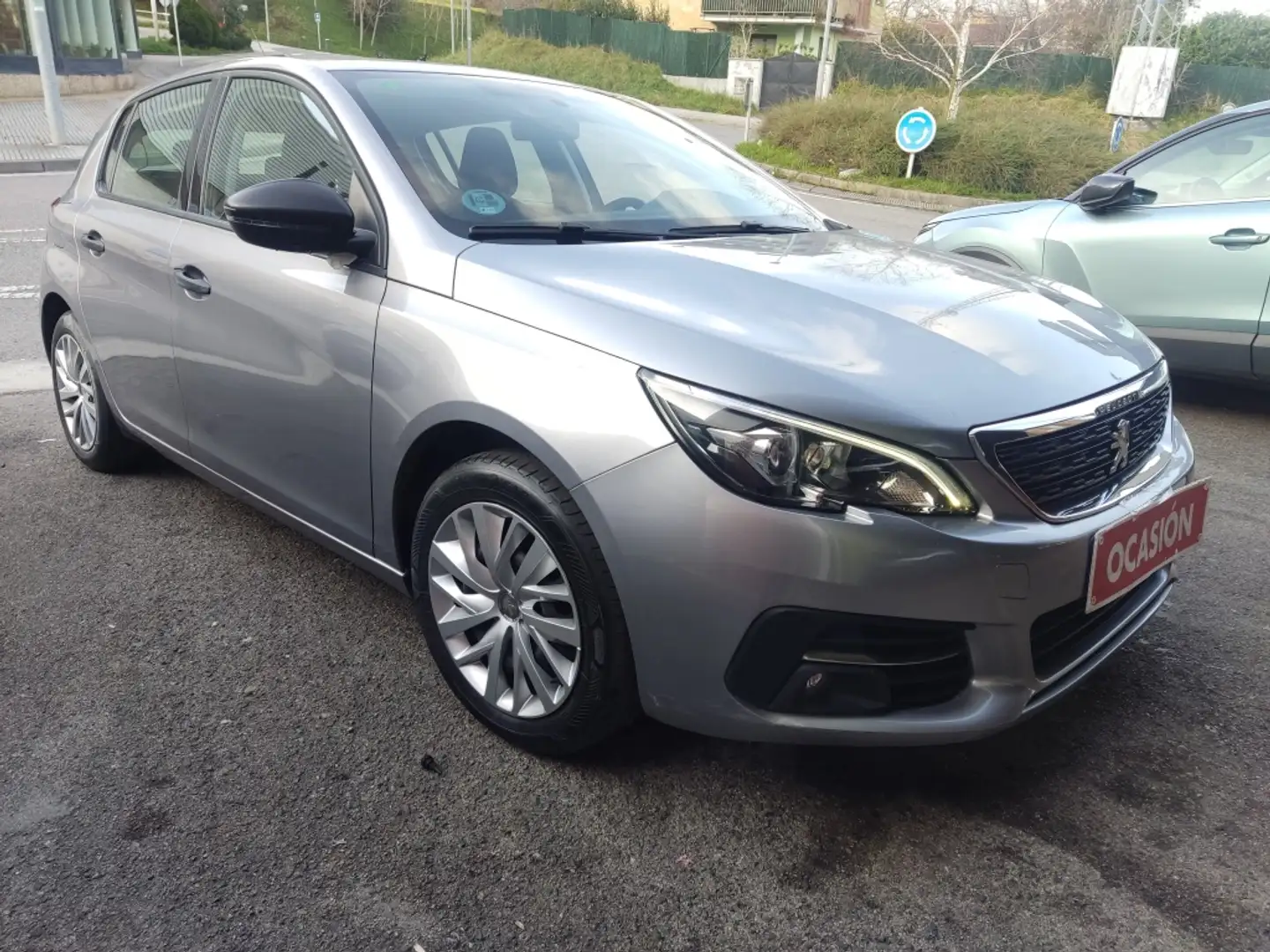 Peugeot 308 1.5BlueHDi S&S Access 100 Grau - 2