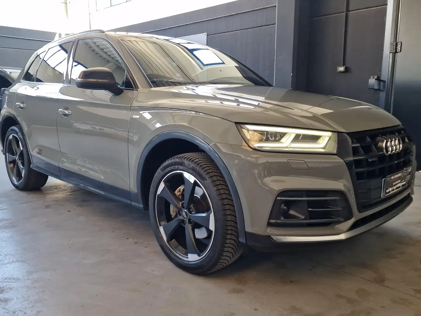 Audi Q5 Q5 2017 S-LINE PLUS 2.0 tdi quattro 190cv s-tronic Grau - 1