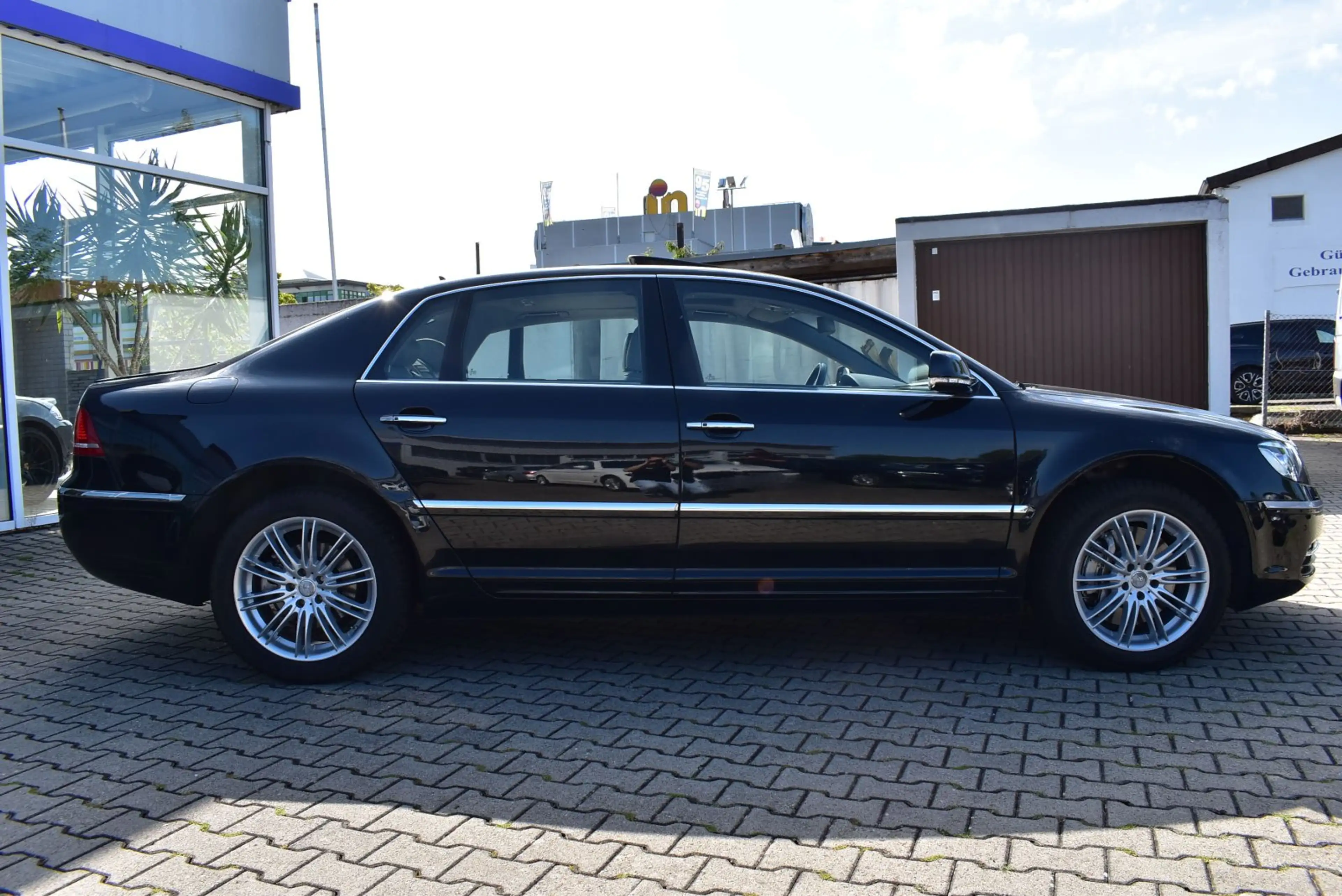 Volkswagen Phaeton V6 TDI Standhzg Alcantara Dynaudio ACC — photo 10