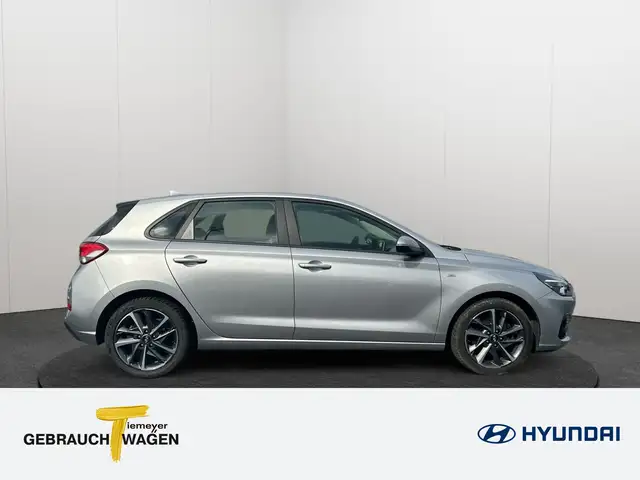 Hyundai I30 view 4