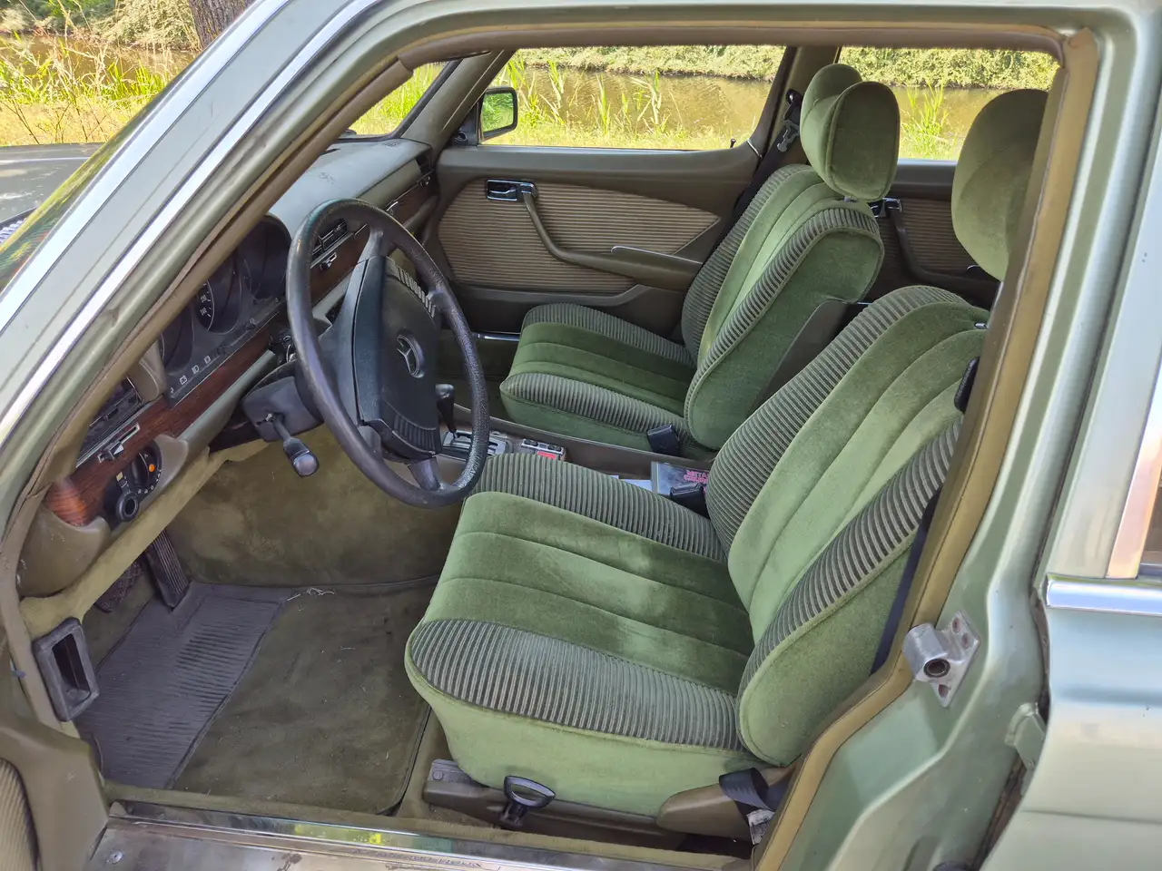 Mercedes-Benz 450 se, foto 7