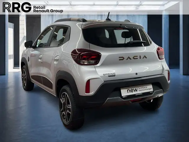 Dacia Spring view 4