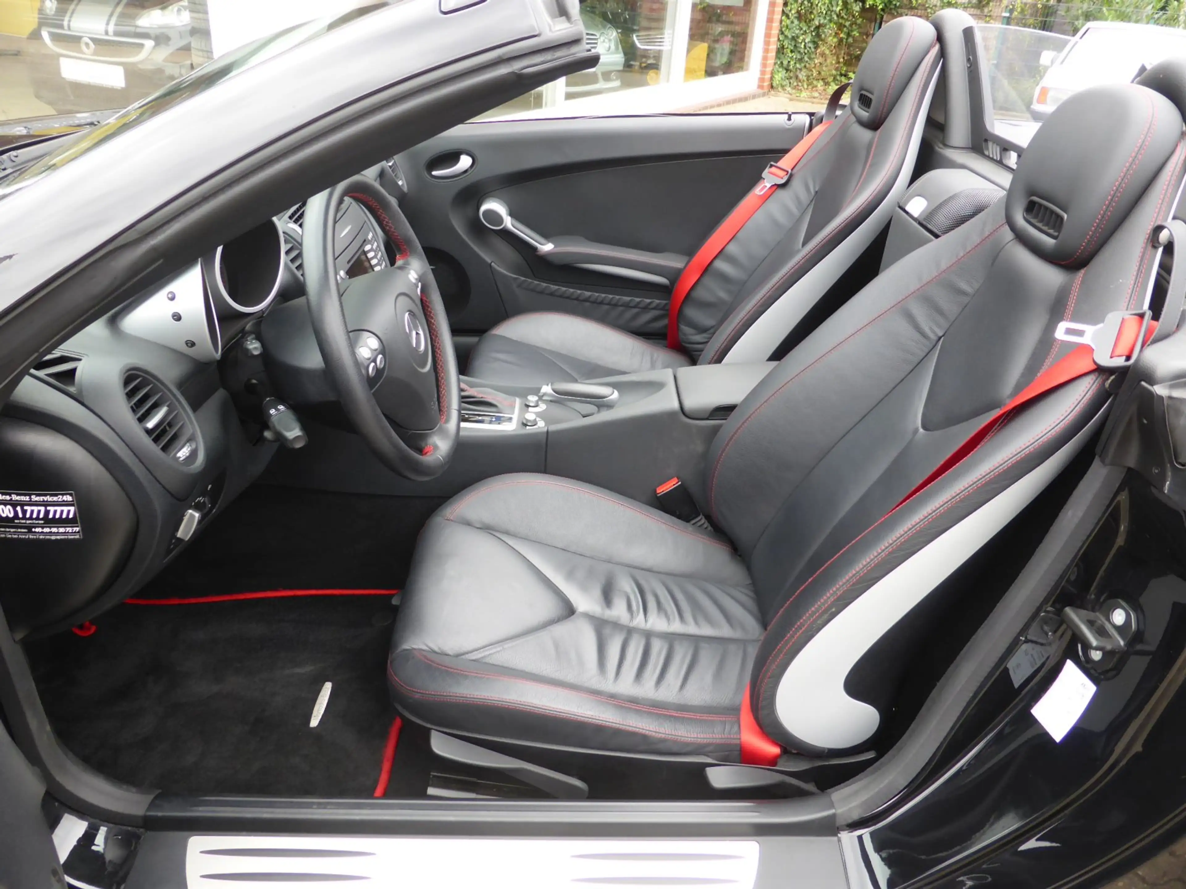 Mercedes-Benz SLK 200 Kompressor Sport Edition COMAND/Airscarf/Sound/PDC — photo 2
