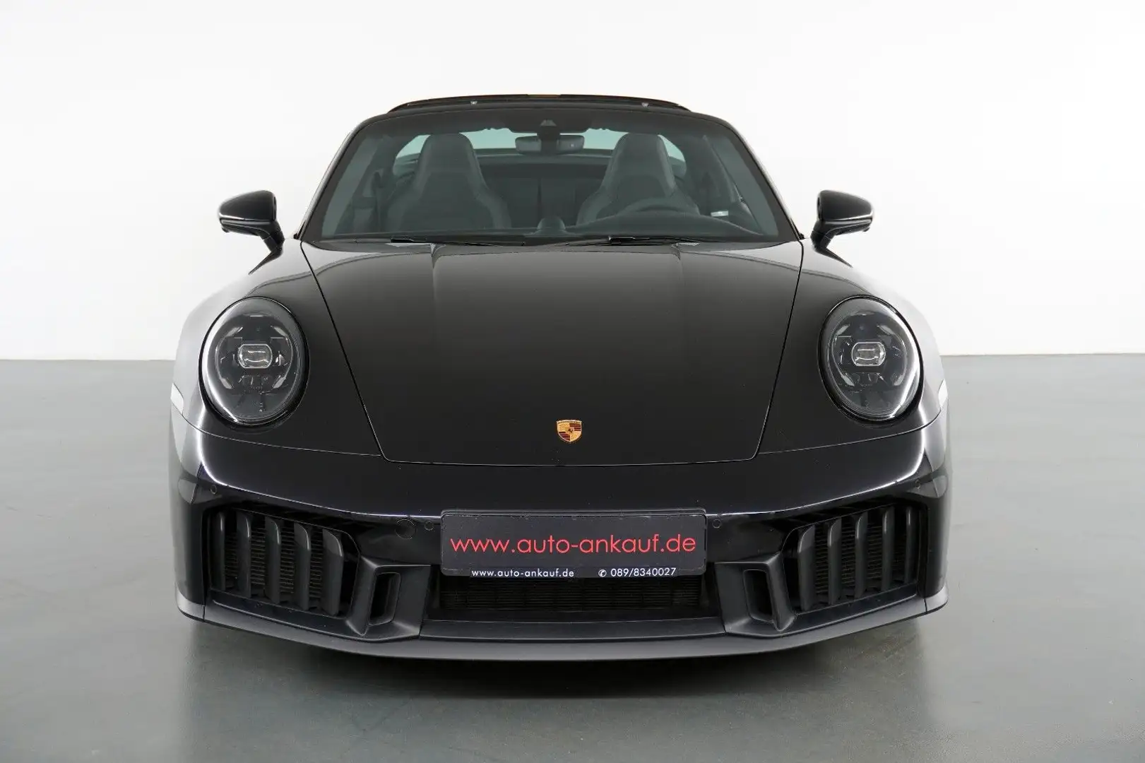 Porsche 992 .2 Targa 4 GTS-Paket Alcantara 360°HA-Lenkung Schwarz - 2