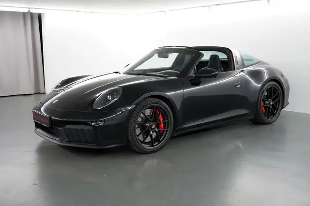 Porsche 992 .2 Targa 4 GTS-Paket Alcantara 360°HA-Lenkung