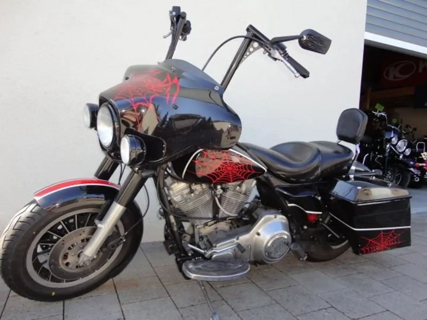 Harley-Davidson Tour Glide Zwart - 1
