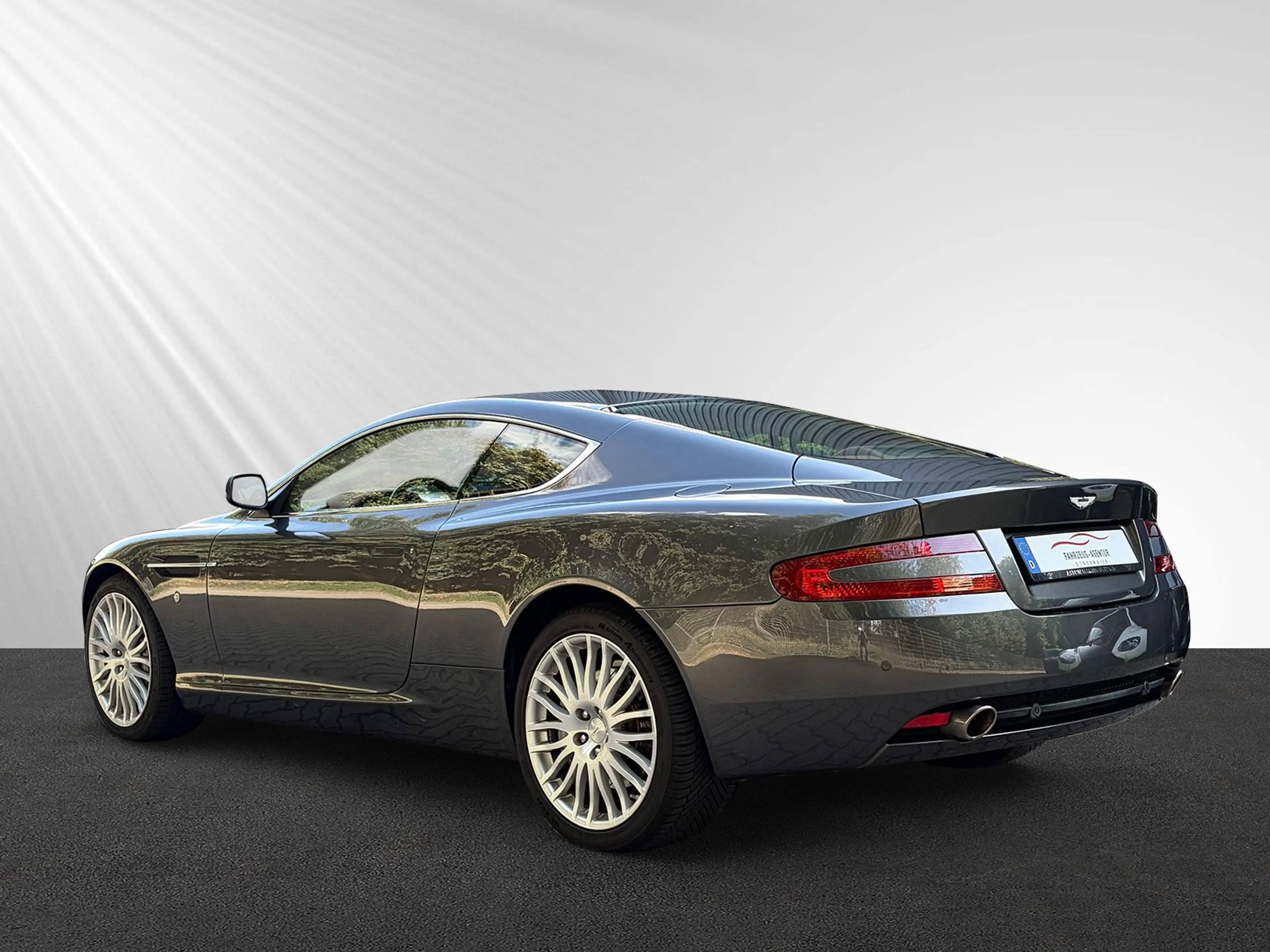 Aston Martin DB9 6.0 Touchtronic/BRD/Service neu/FACELIFT — photo 3
