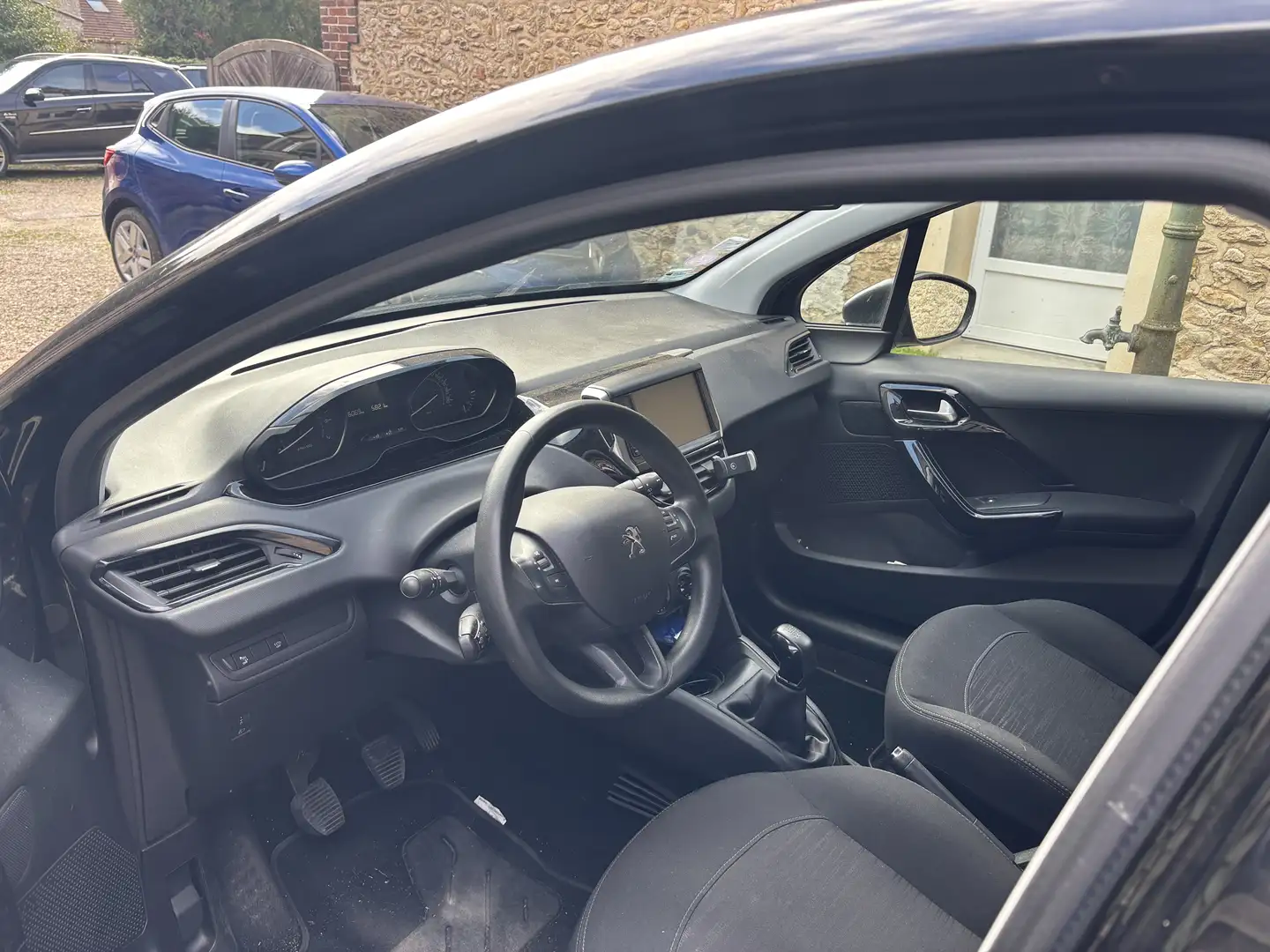 Peugeot 208 AFFAIRE 1.2 PURETECH 82 BVM5 PREMIUM PACK - 2