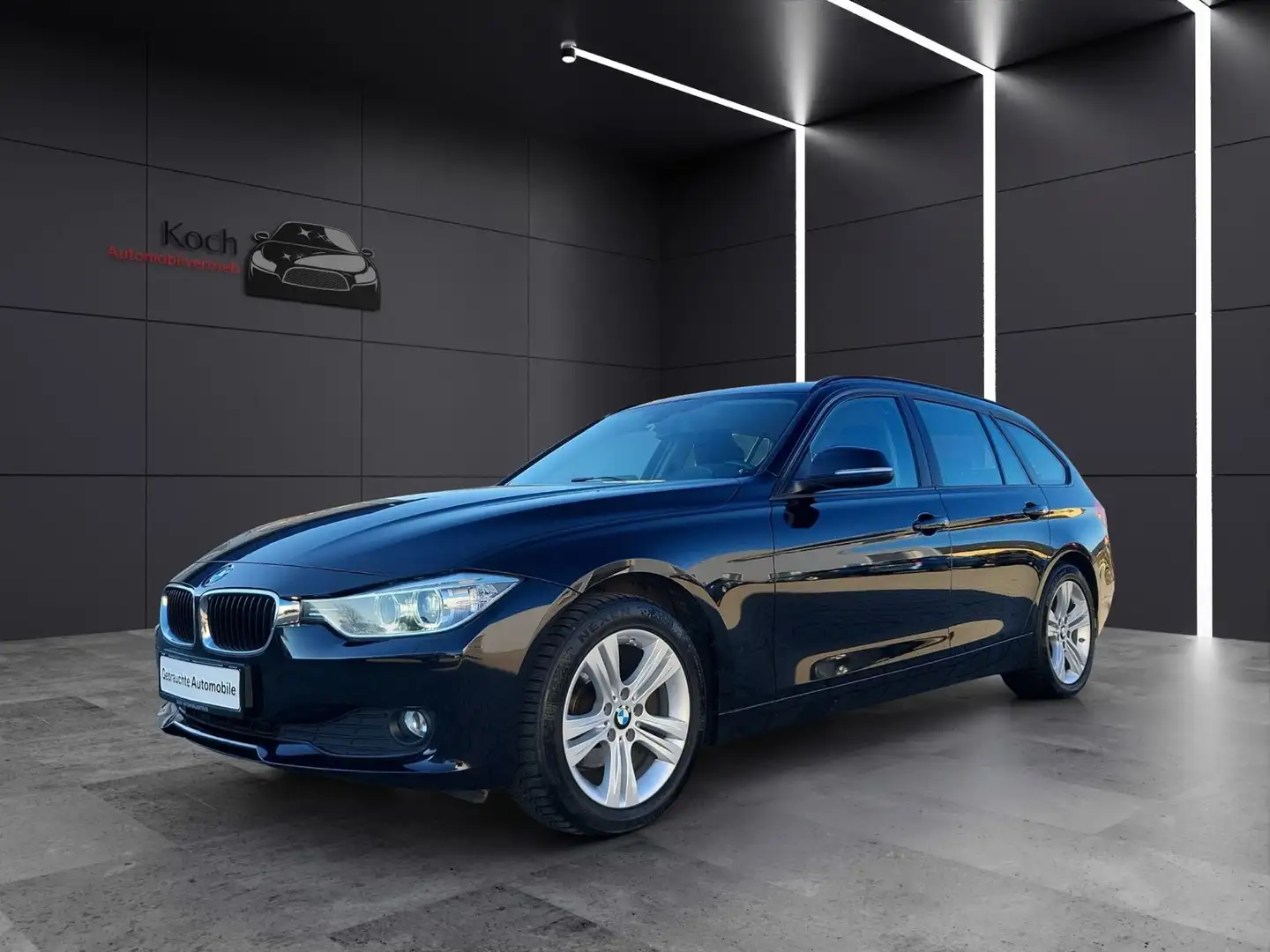 BMW 318 d Touring 8-Gang PDC Schwarz - 1