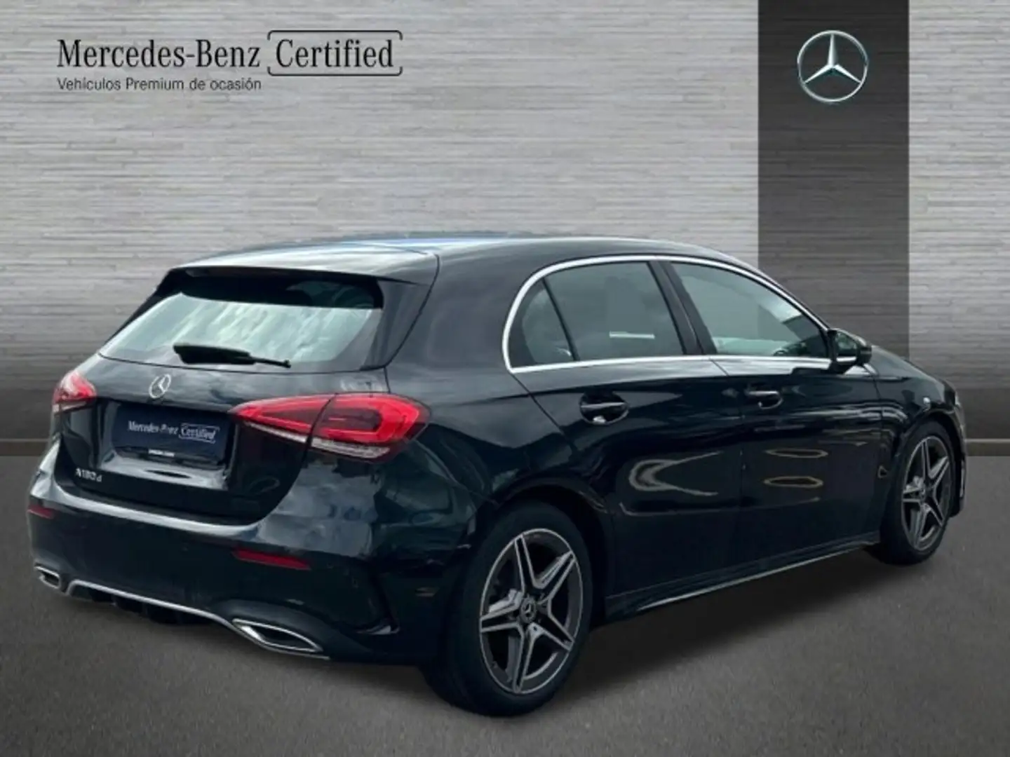Mercedes-Benz A 180 d AMG Line (EURO 6d) - 2