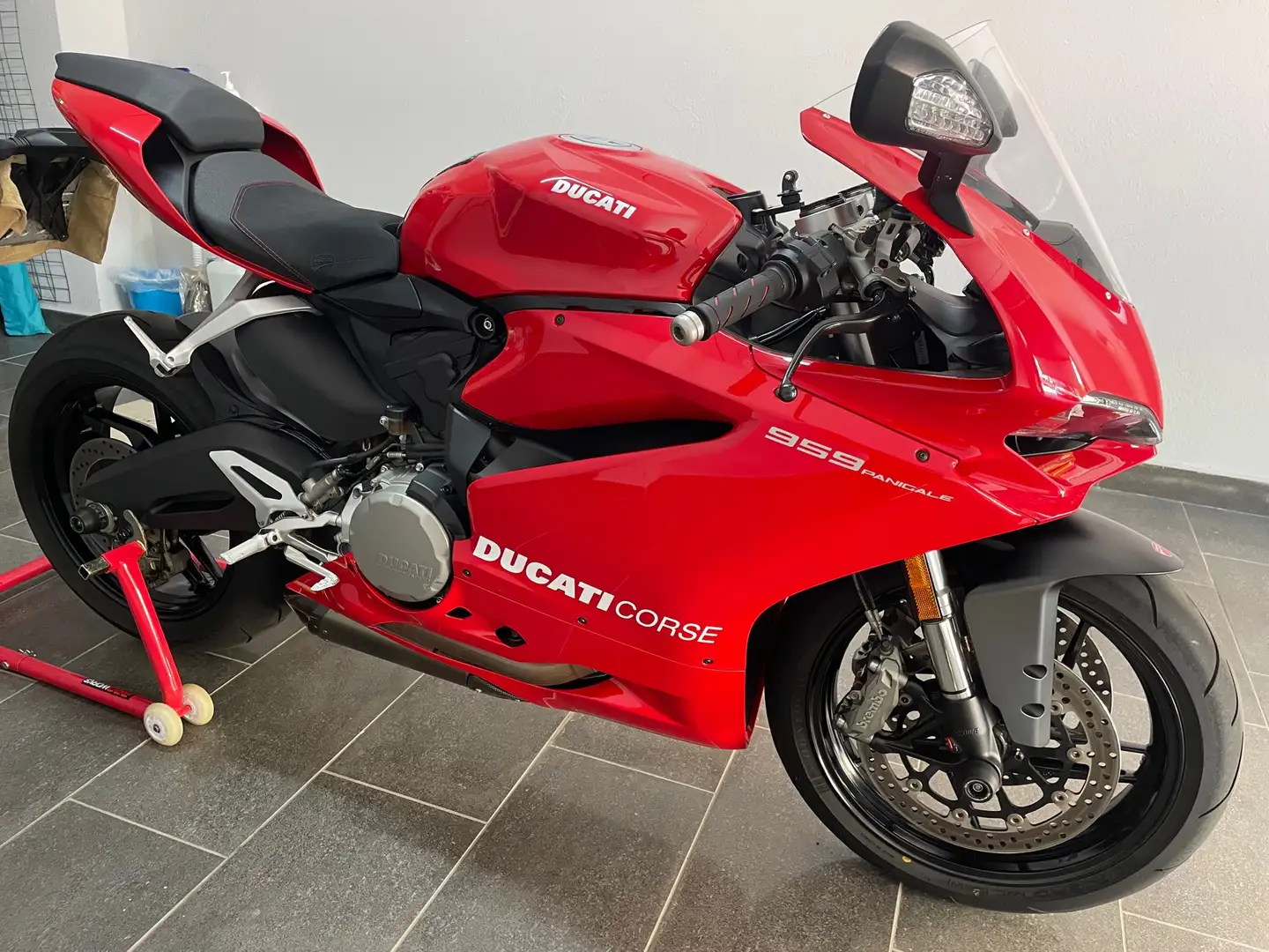 Ducati 959 Panigale Red - 2