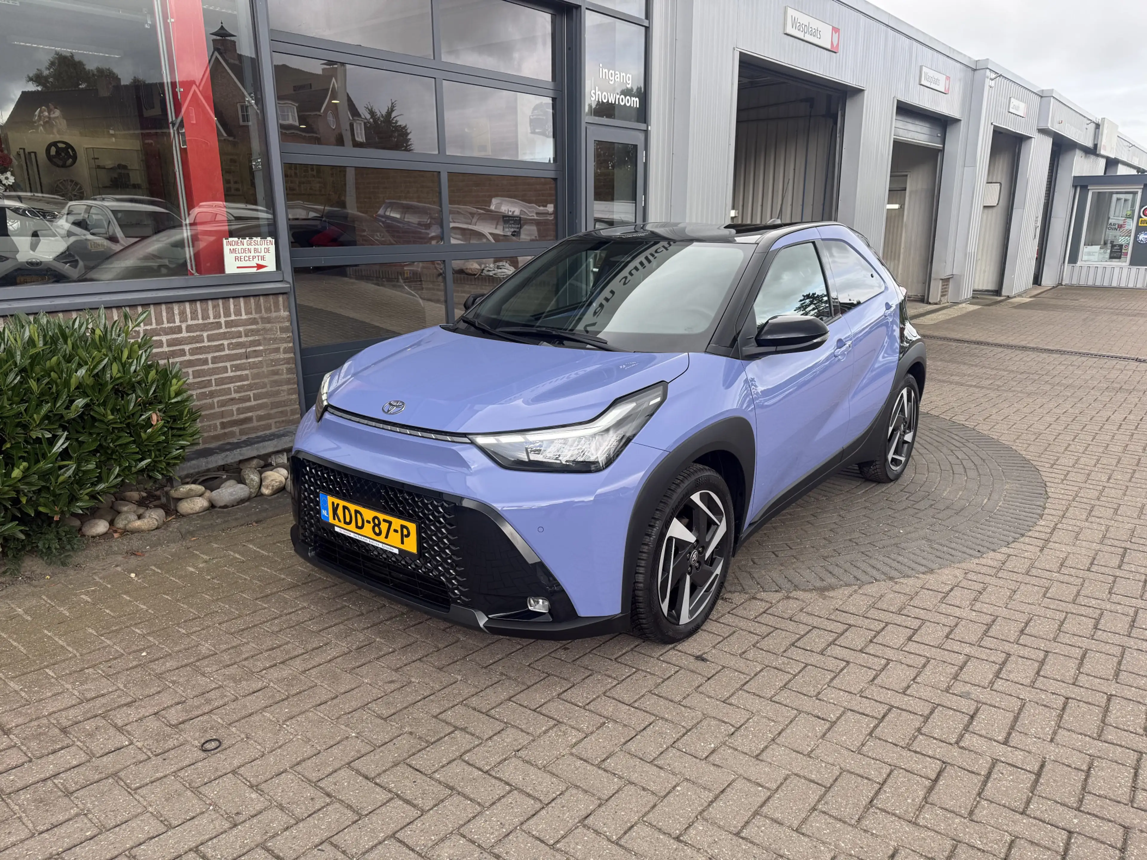 Toyota Aygo X Hybrid 115 envy — photo 6
