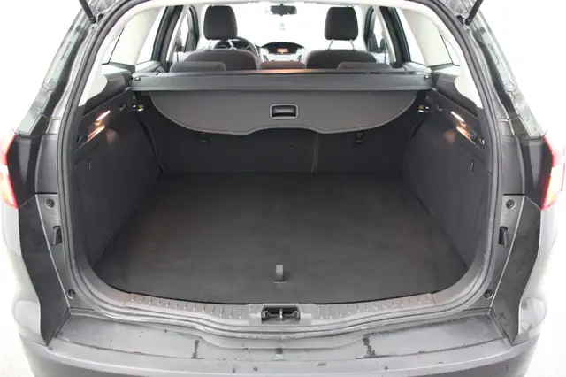 Ford Focus view 7