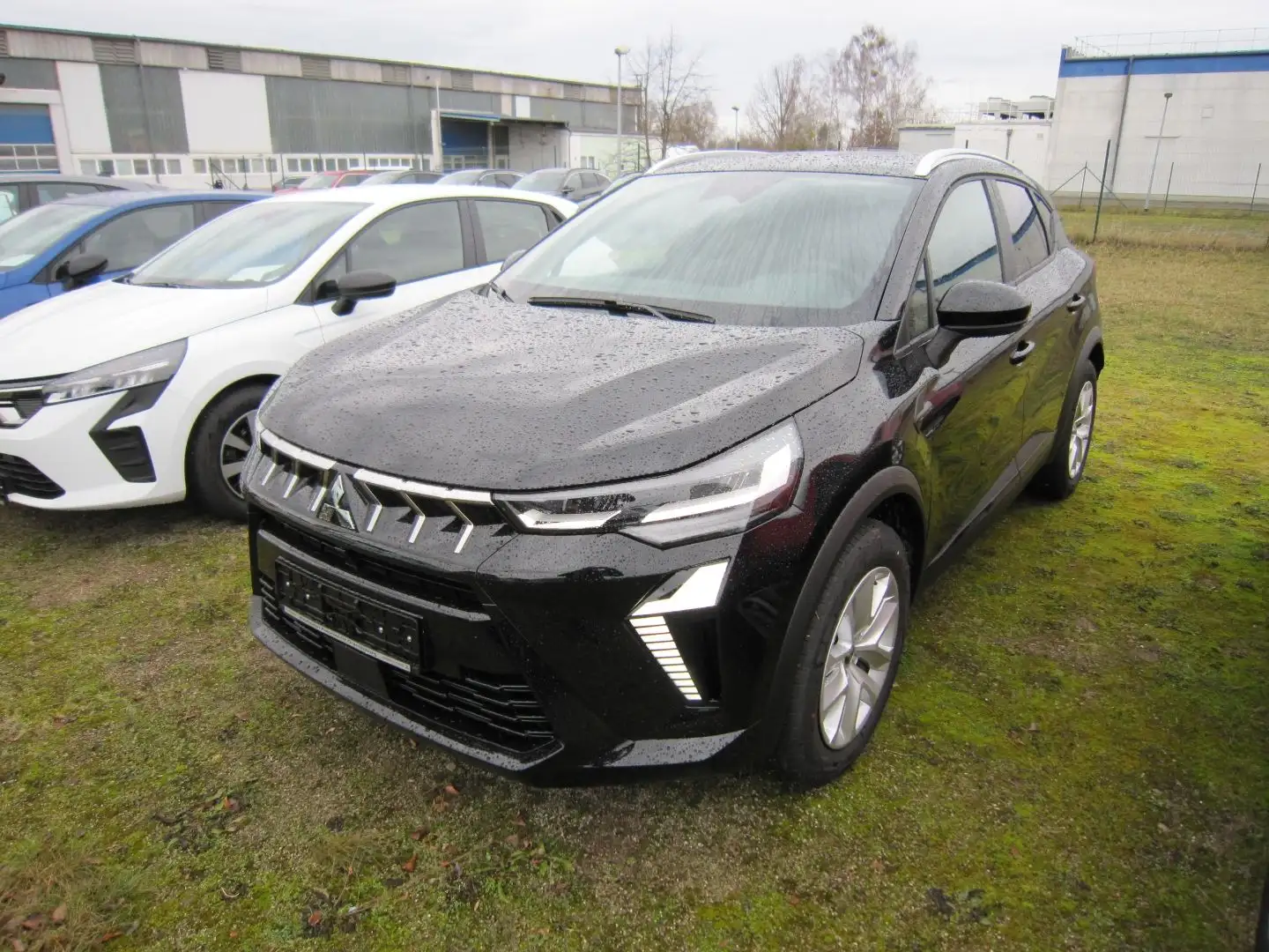 Mitsubishi ASX PLUS 1.0 T-Benziner 6-Gang Schwarz - 1