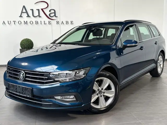 2023 Volkswagen Passat in Blue for sale