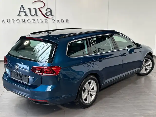 Volkswagen Passat view 5