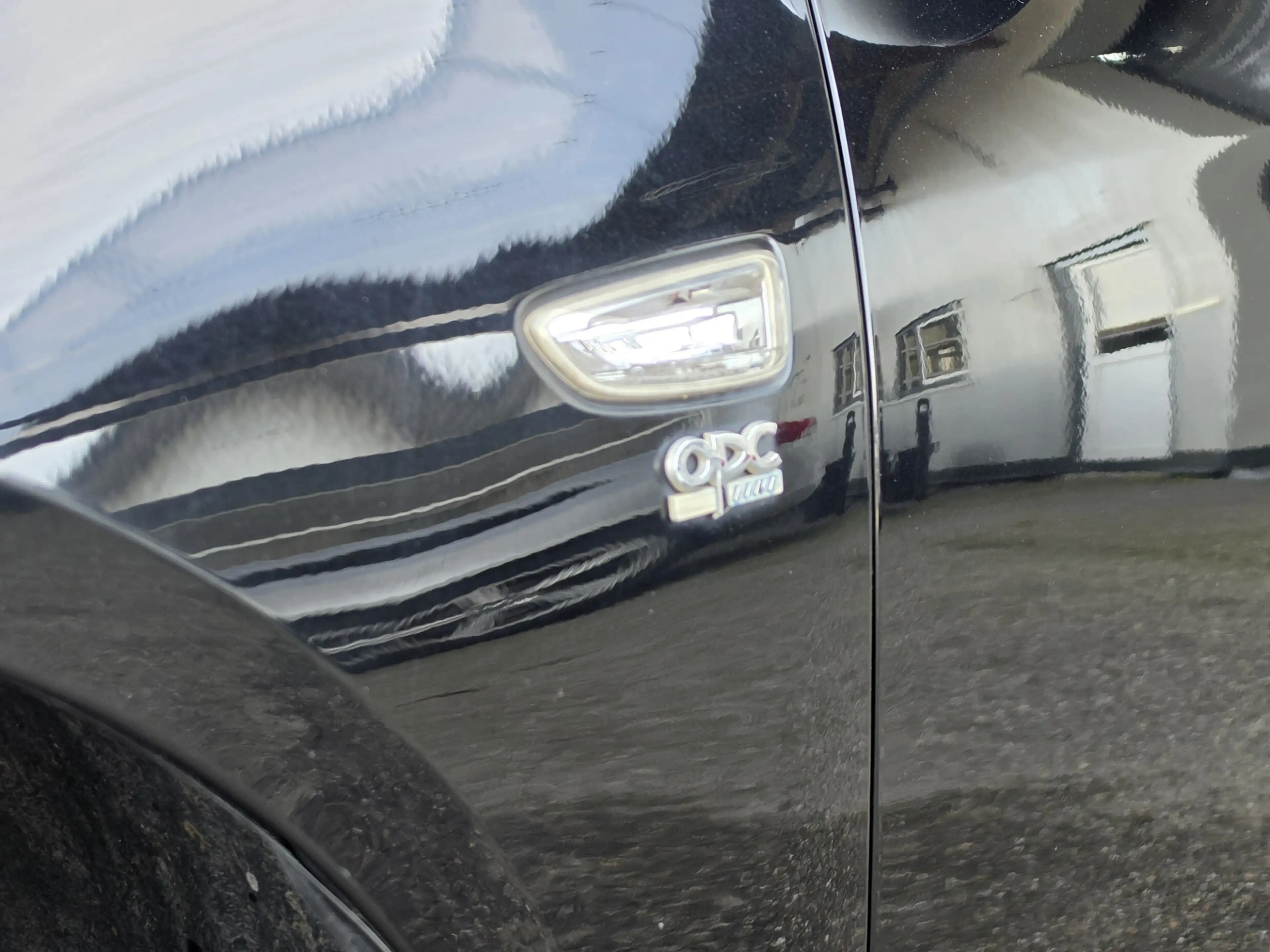 Opel Insignia Sports Tourer 1.5 Turbo Business Executive|OPC lin — photo 6