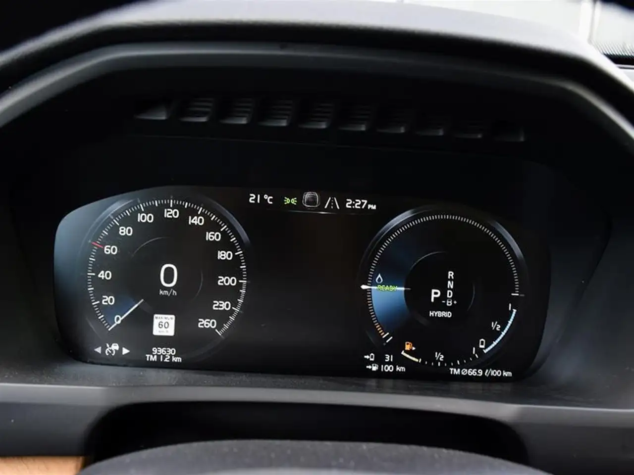 Volvo XC90 снимка Volvo XC90
