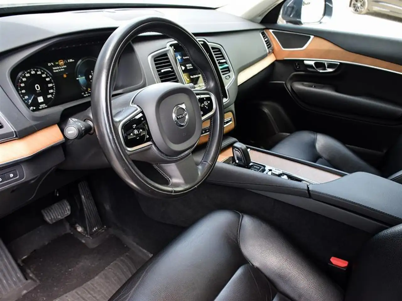 Volvo XC90 снимка Volvo XC90