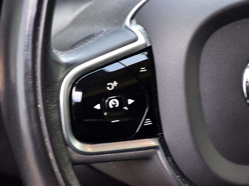 2021 Volvo XC90 Plug in Hybrid | Apple CarPlay | Panoramic Sunroof thumb 41