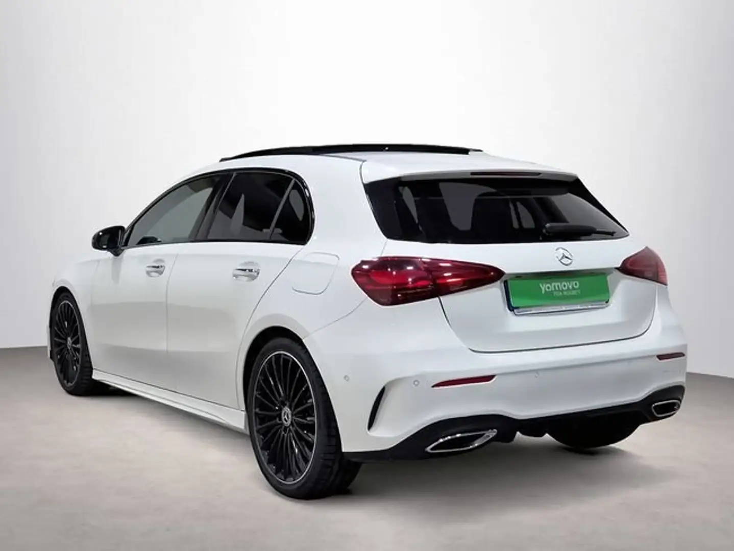 Mercedes-Benz A 220 A-CLASS 1.3 200 MHEV DCT 5P (AMG LINE ADVANCED PLU Blanco - 2