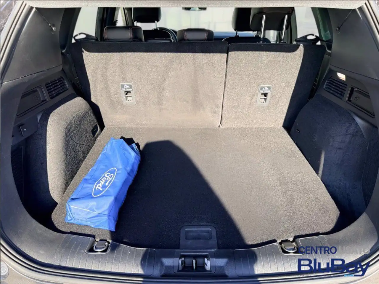 Ford Kuga 2.5 full hybrid st-line x design 2wd 190cv cvt, миниатюра 16