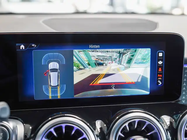 Mercedes-Benz EQB view 23