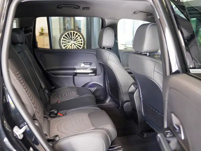 Mercedes-Benz EQB view 14