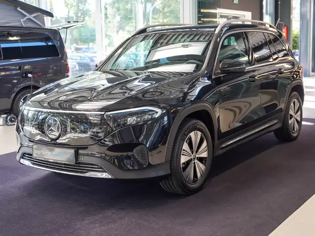 Mercedes-Benz EQB view 8