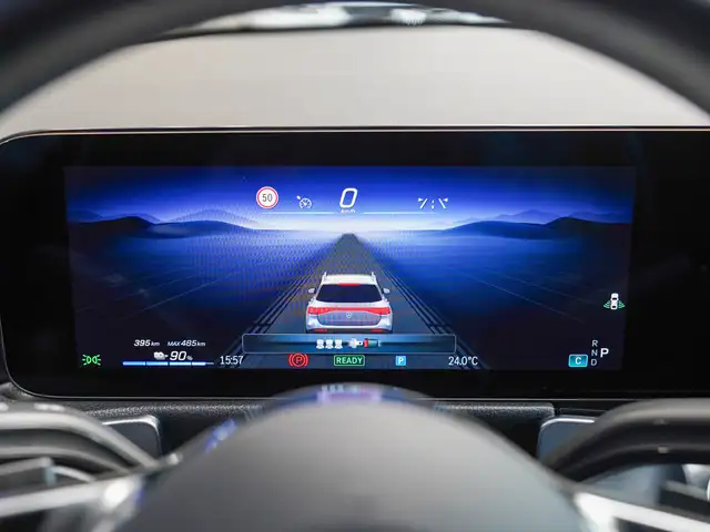 Mercedes-Benz EQB view 18