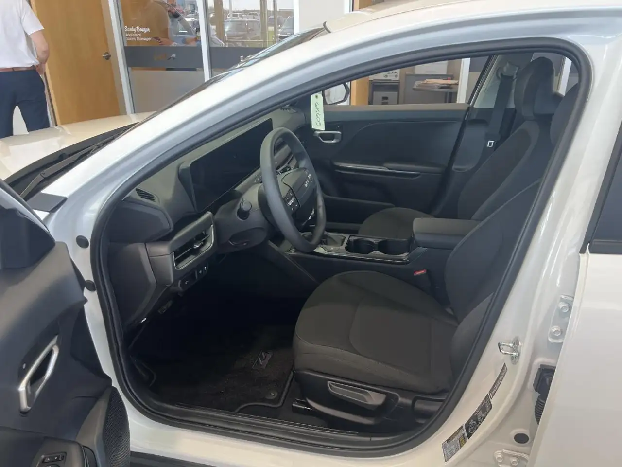 Kia K4 снимка Kia K4