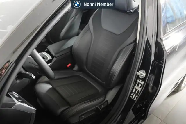 BMW 3 Series view 14