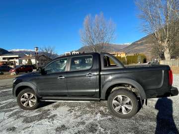 2.0 Turbo Diesel, Doppia Cabina con 5 posti, 4x4