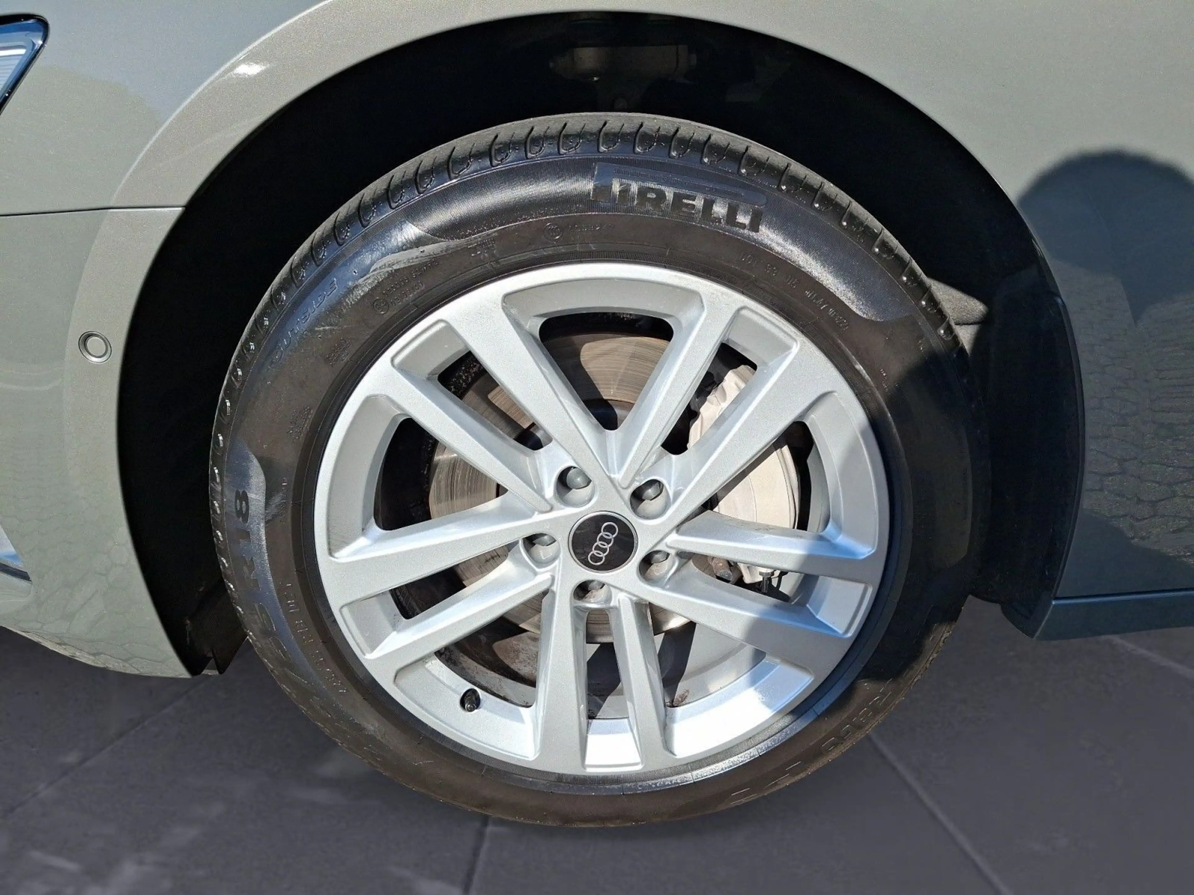 Audi A6 sport 45 TDI quattro — photo 12