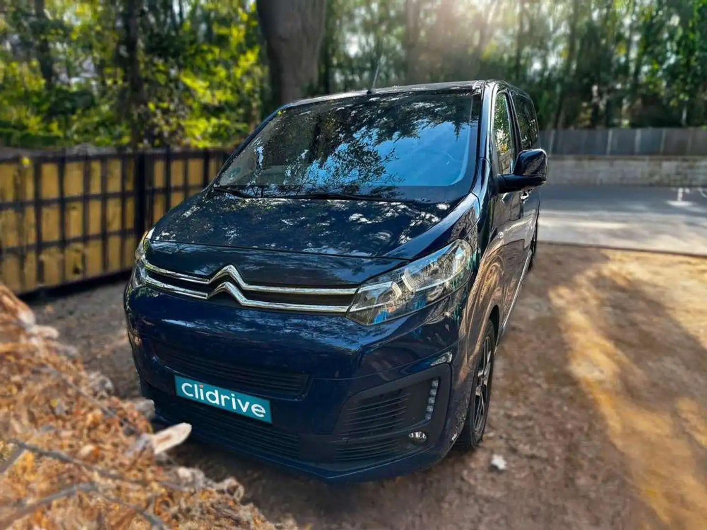 Citroen Spacetourer BlueHDI XL Shine EAT6 180 Синій - 2